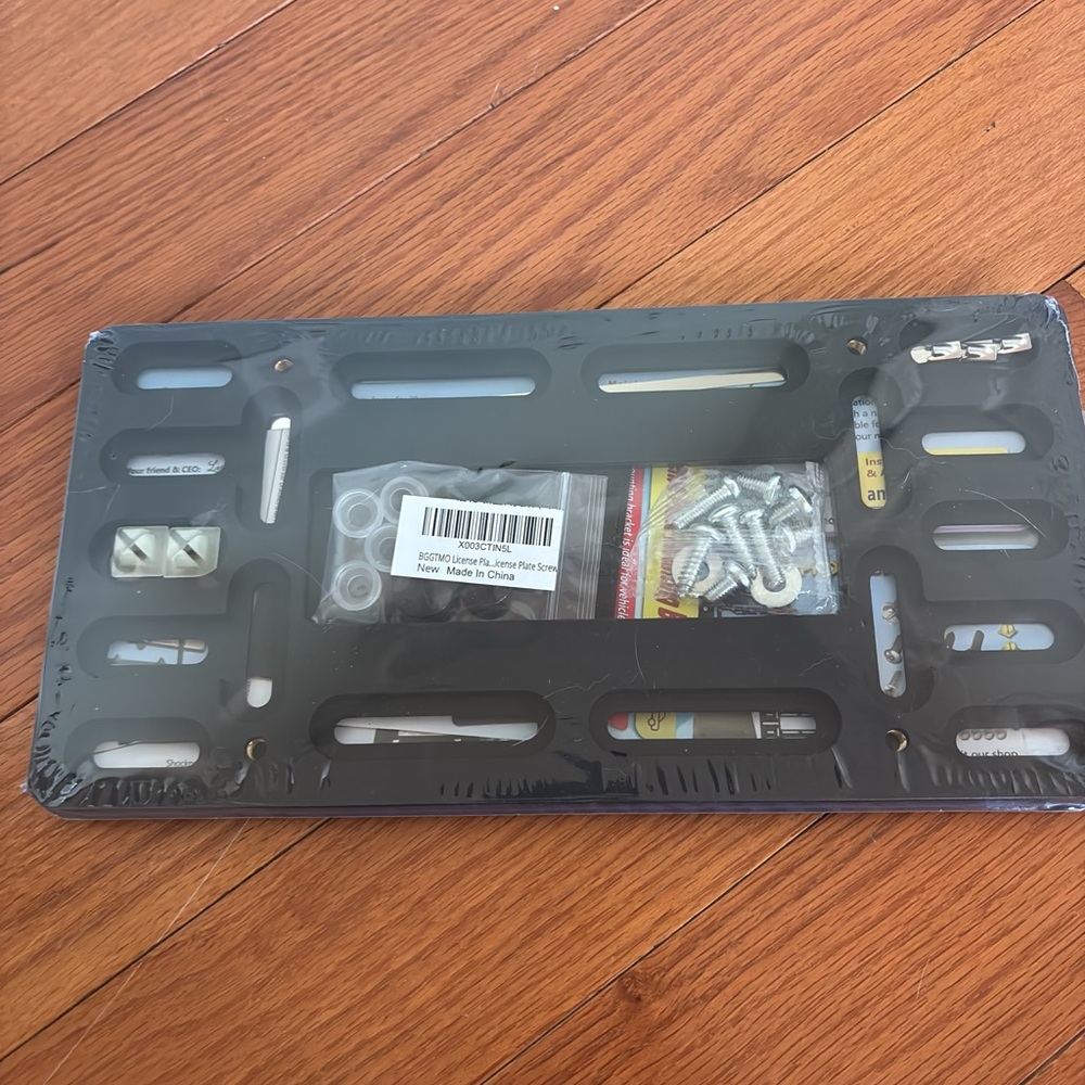 NWT License Plate Frame - Picture 3 of 3